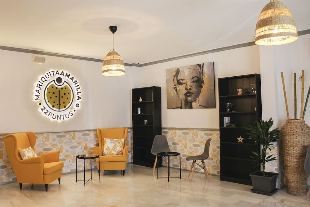 Hotel Restaurante Vía Sevilla - Cádiz by MA 22 Puntos