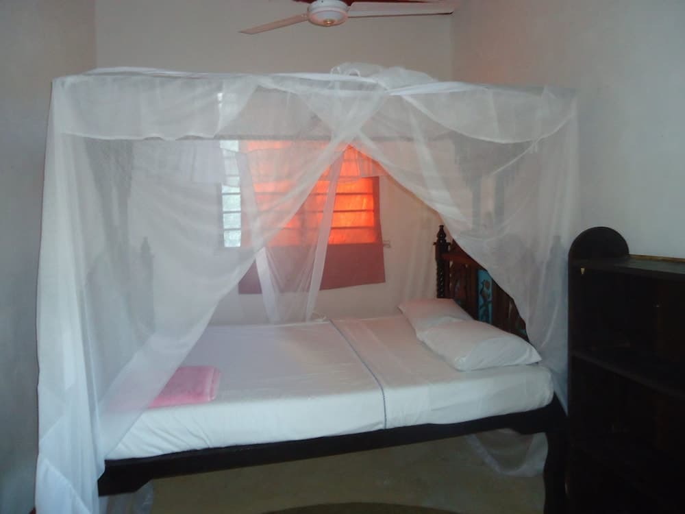 Dudu Villas N Backpackers