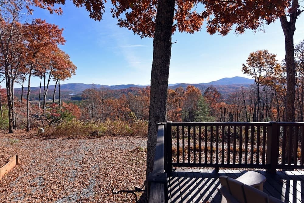 Misty Mountains Manor & Overlook- Blue Ridge GA