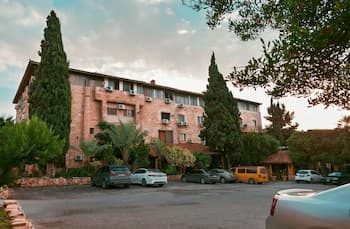 Al Joude Hotel