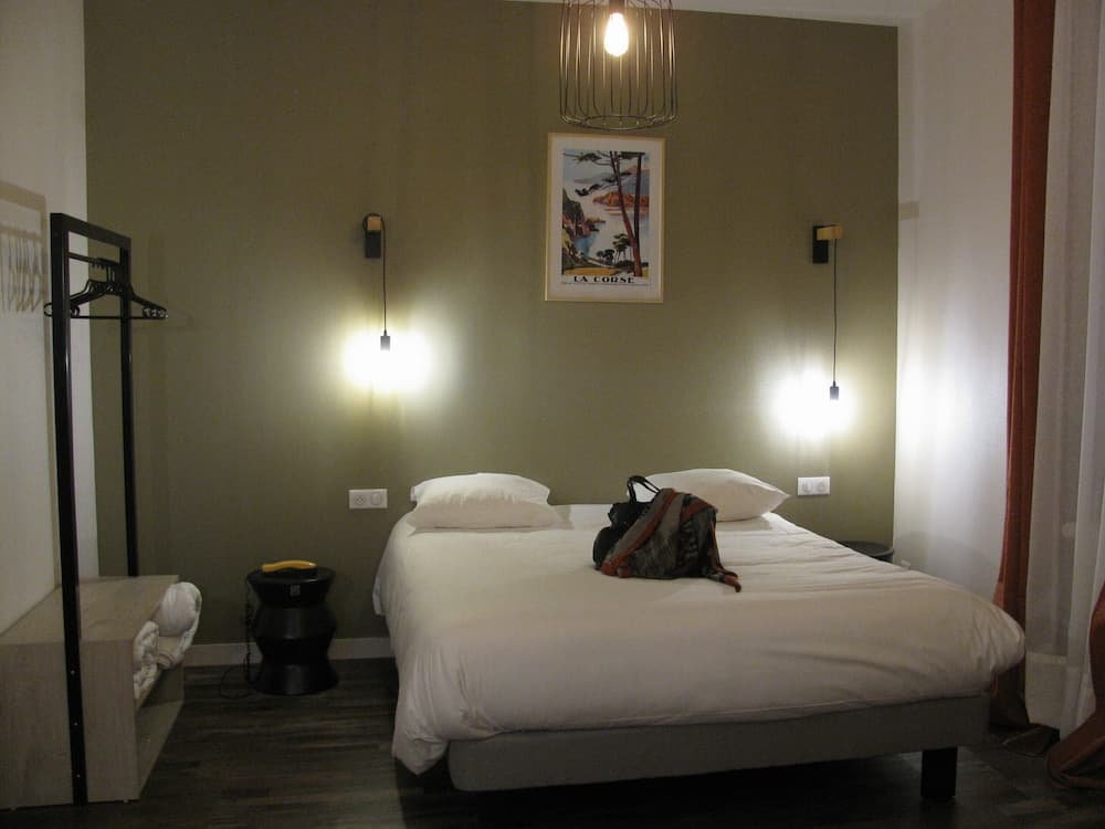 Logis Hotel Le Cheval Noir