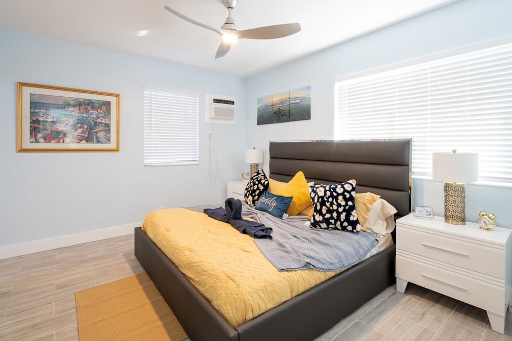 The Surf Hollywood Beach