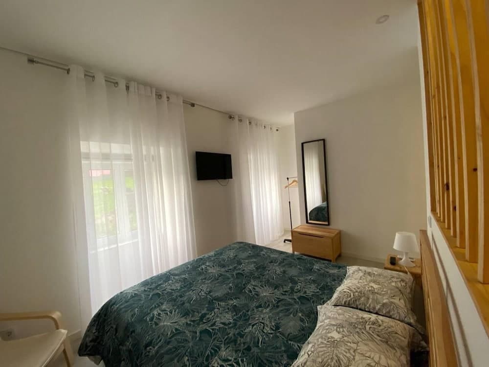 Remarkable 2-bed House in Ponta Delgada