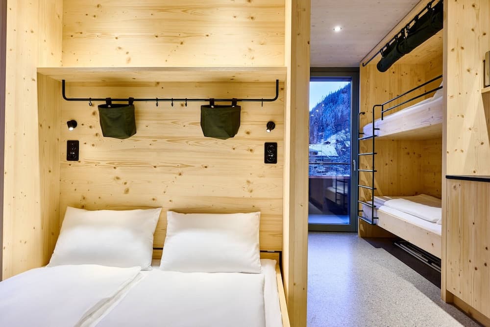 Apart Hotel Adelboden am Dorfplatz