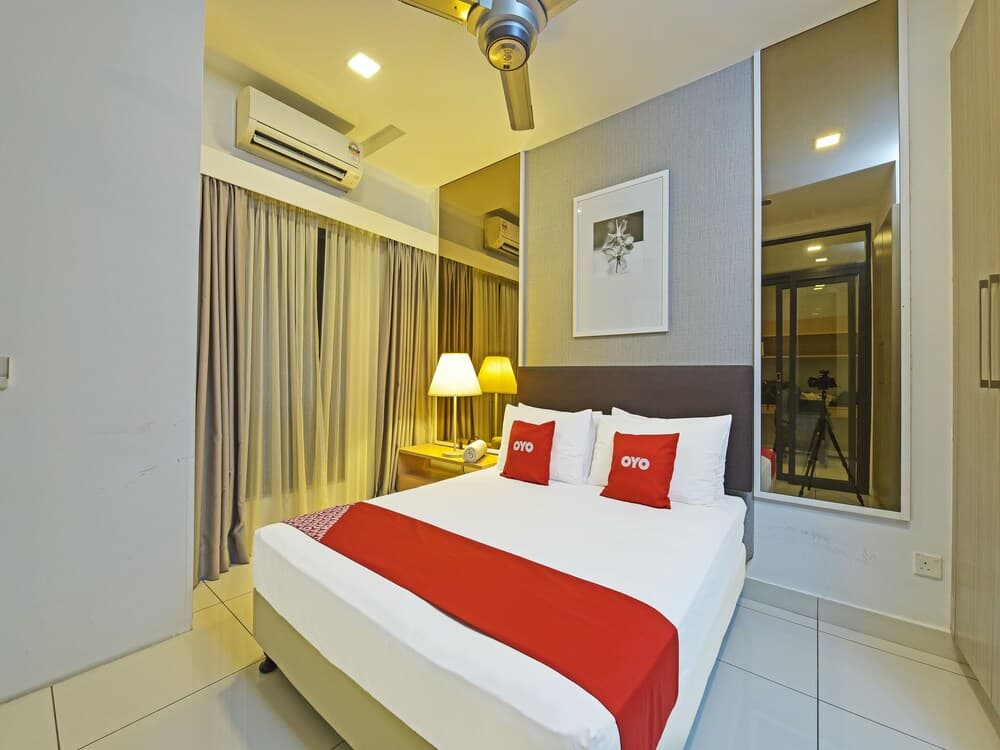 OYO HOME 90452 1 Tebrau Residence Jep