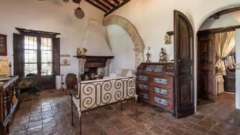 Rose Tower 6 2 in Rome