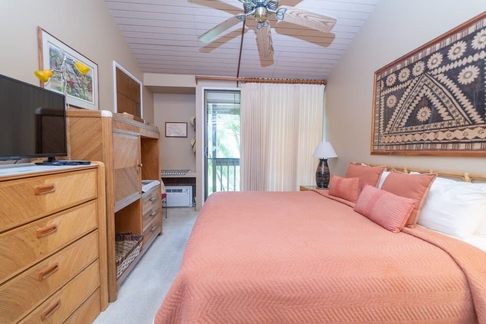 Turtle Bay Gardenia 1 Bedroom Condo by RedAwning