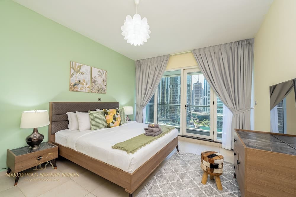 Marco Polo - Striking Lake Views at JLT | 1 BR | 2 Balconies