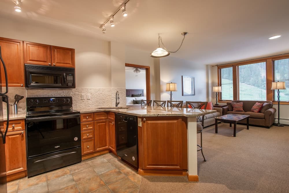 Zephyr Mountain Lodge, Condo | 2 Bedroom (Select-Rated Condo 2409)