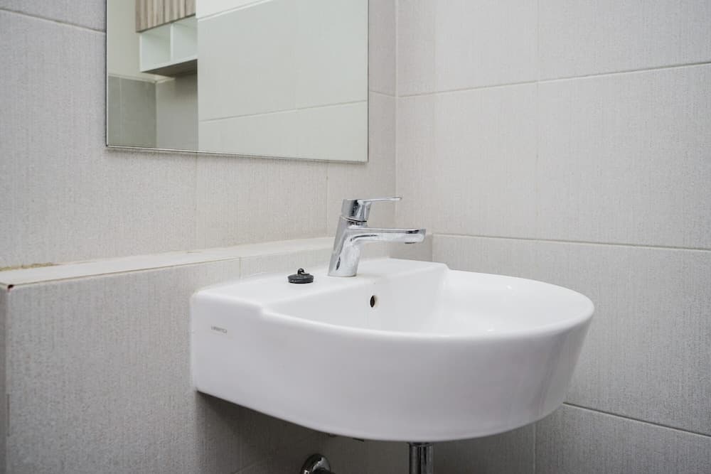 Modern And Homey Studio At Bintaro Icon Apartment