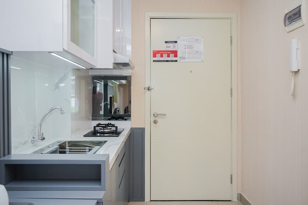 Comfortable And Tidy Studio Apartment At Saveria Bsd City