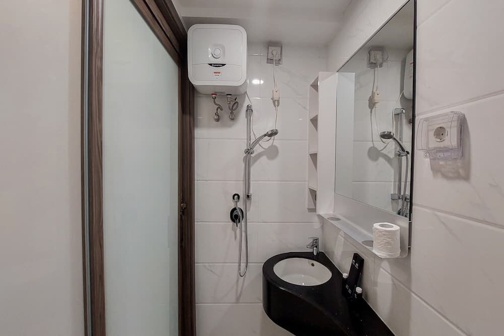 Nice And Elegant Studio Apartment At Sky House Bsd Near Aeon Mall