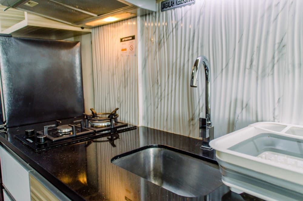 Comfort Living Studio Room At Bintaro Icon Apartment