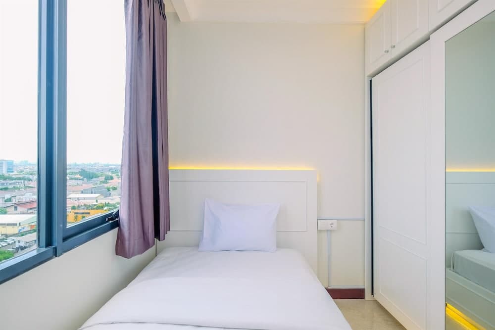 Spacious And Nice 2Br Apartment At Permata Hijau Suites