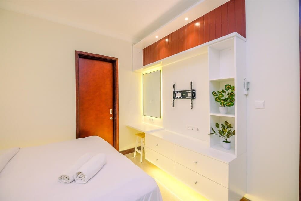 Spacious And Nice 2Br Apartment At Permata Hijau Suites