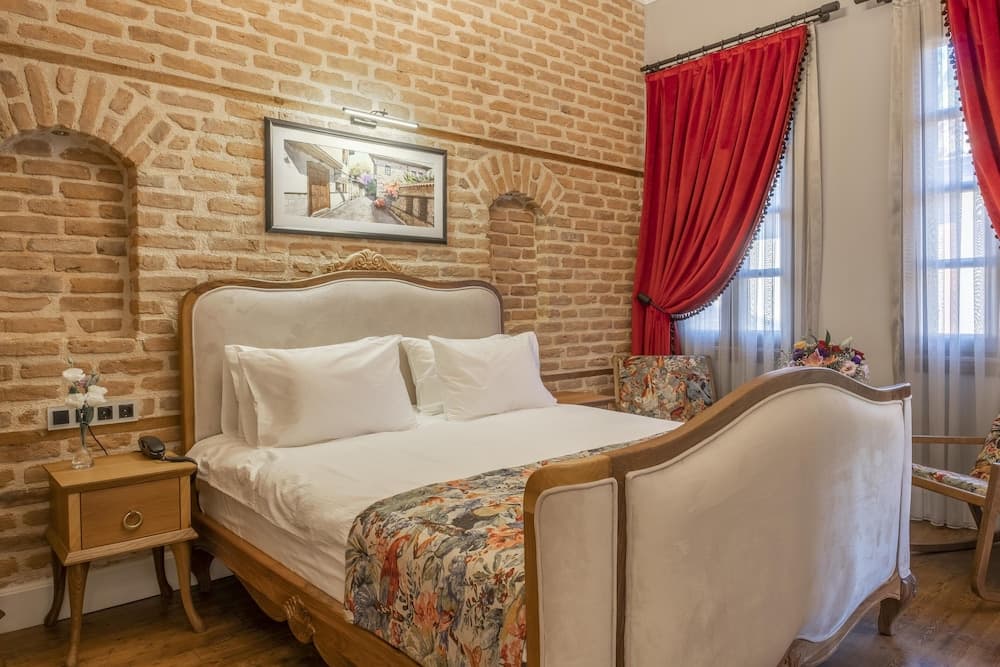 Hotel Lykia Old Town