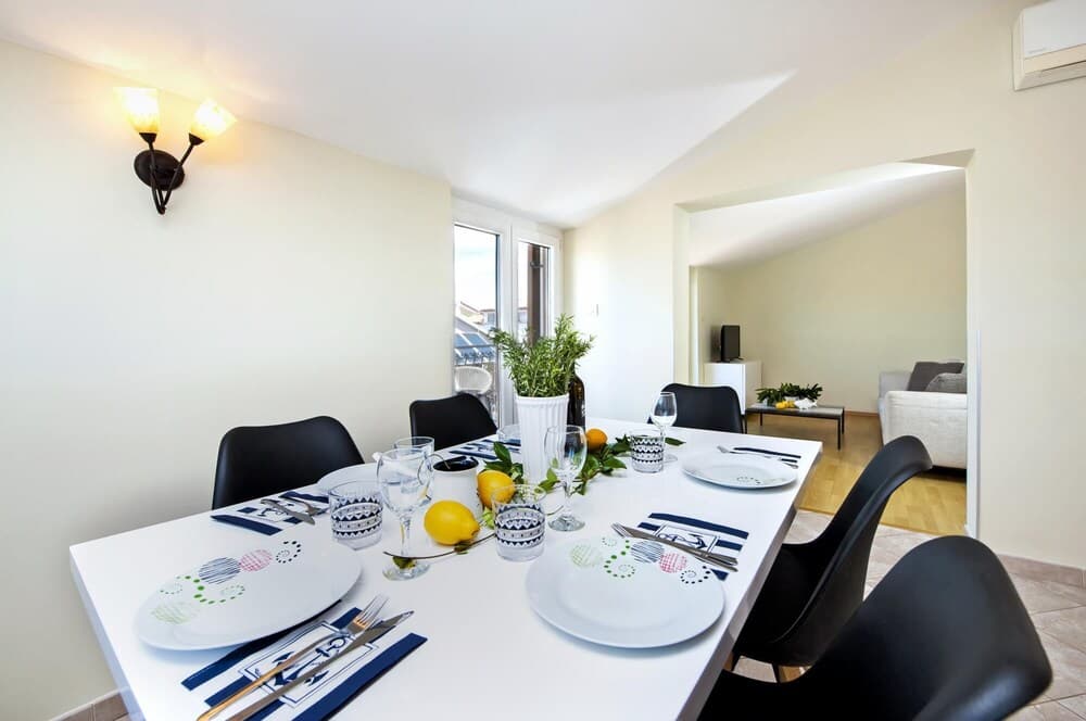 Villa Francesco - Three-bedroom Apartment