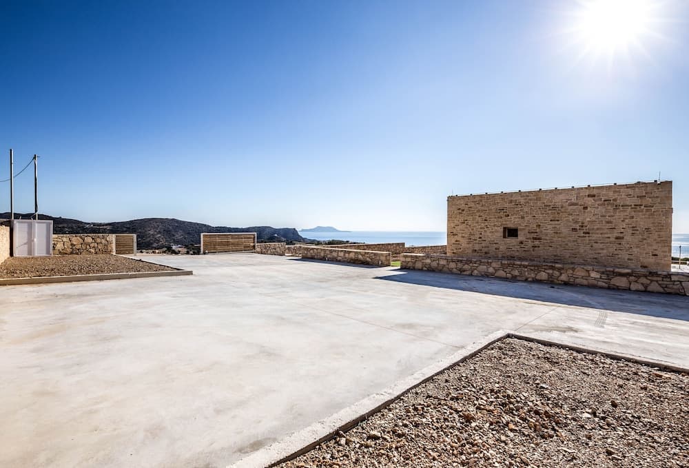 Private Modern Villa w Pool and Stunning sea Views