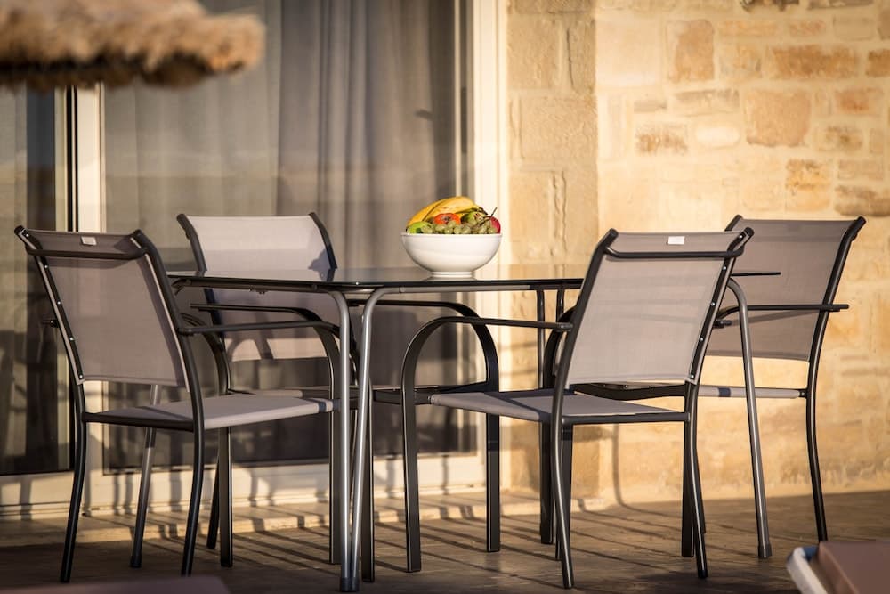 Private Modern Villa w Pool and Stunning sea Views