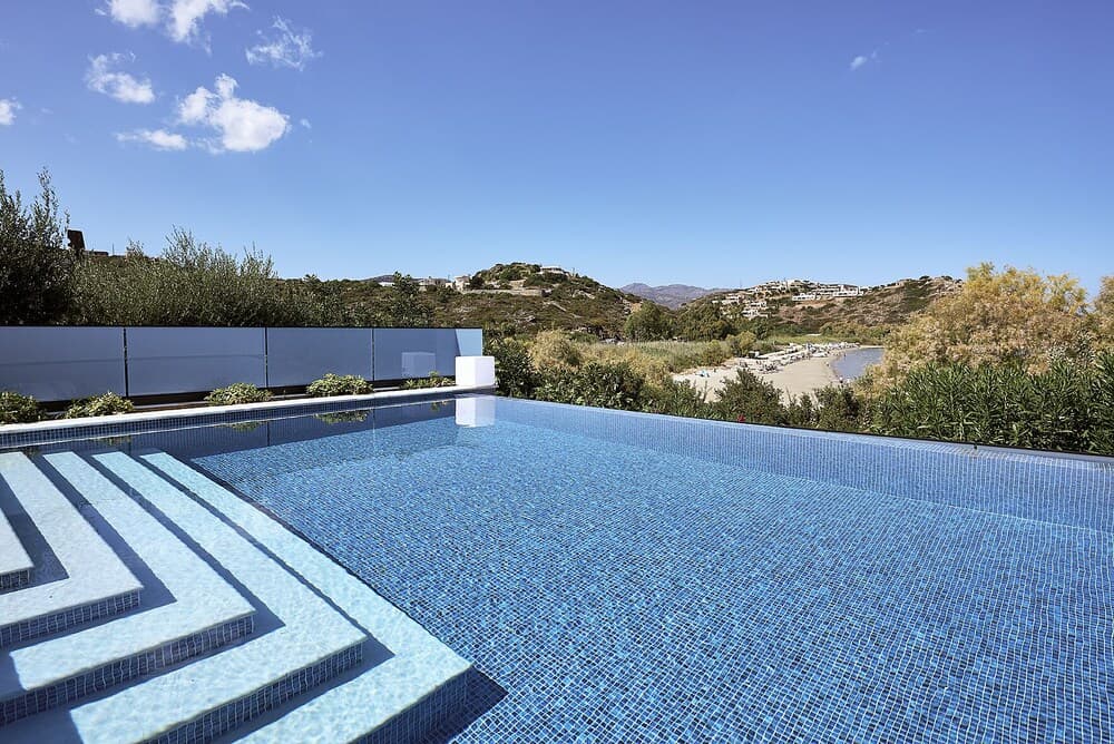 Private Beachfront Villa With two Heated Pools Outdoor tub and bbq Meters Away From Sandy Beach