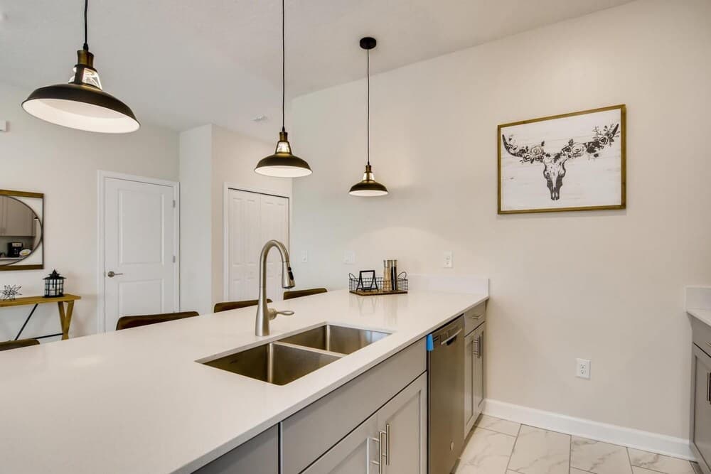 8999 CC - Champions Gate - Amazing 5 Bed Villa