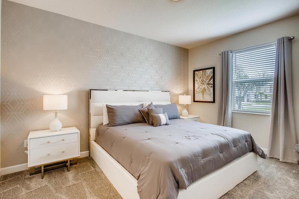 8908 CC - Champions Gate - Amazing 6 Bed Single Family