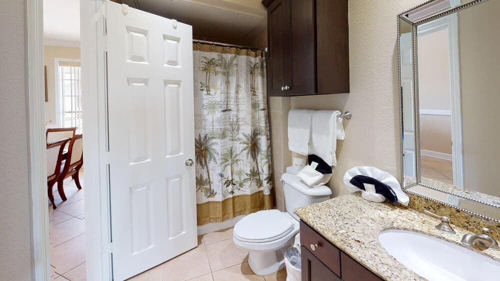 Dawn 823 in Galveston