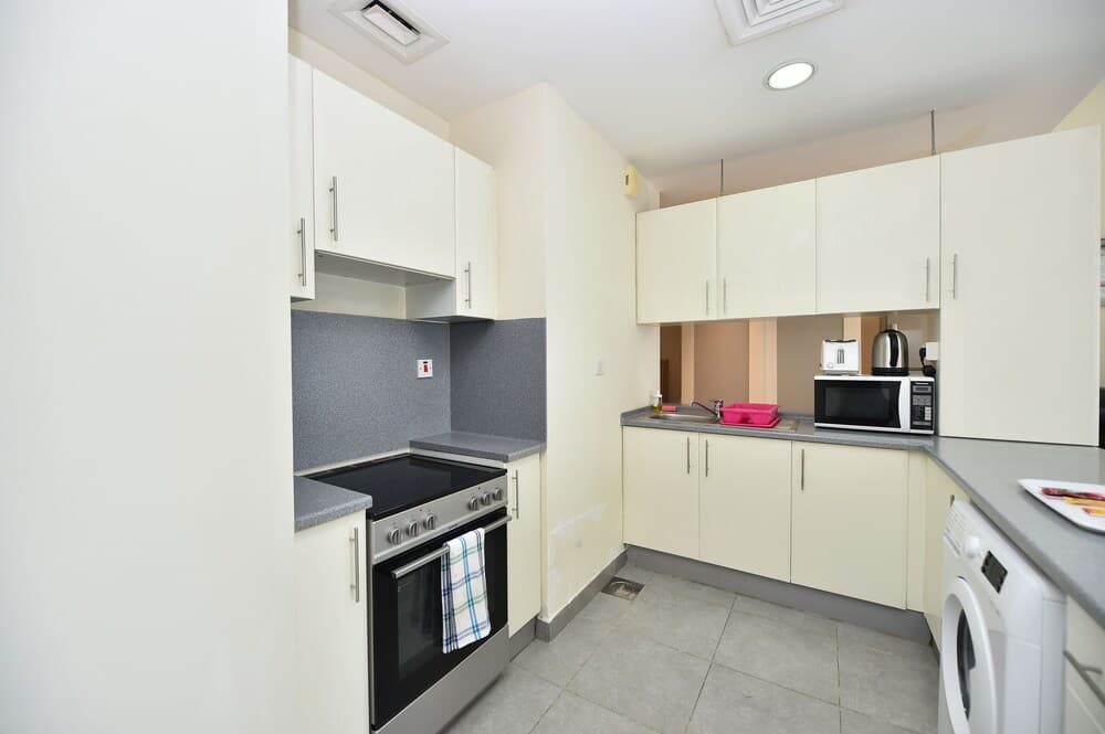 Alia -Bright furnished studio near metro