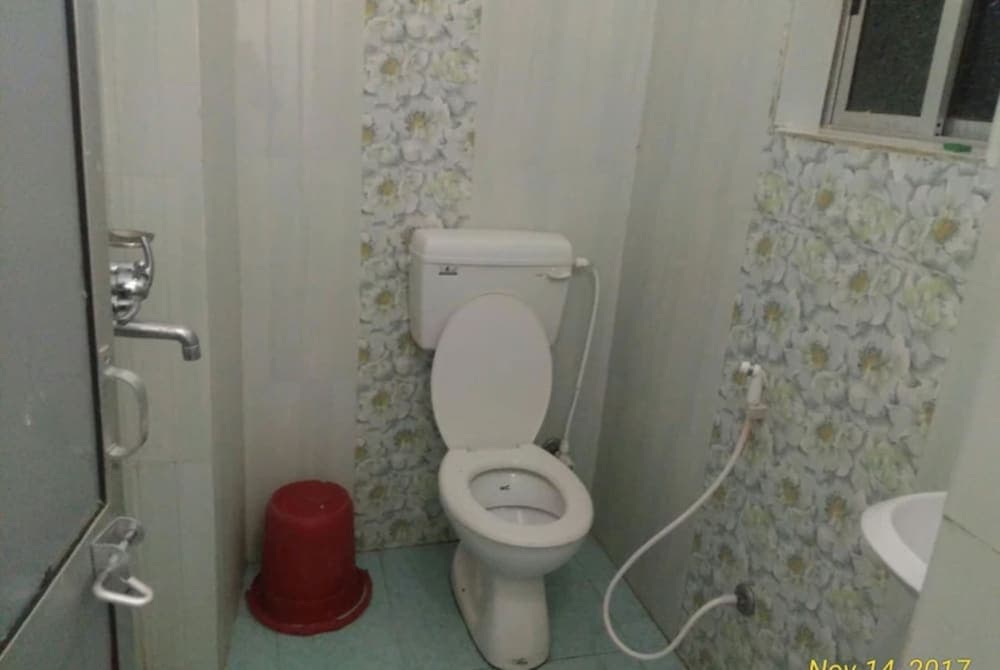 Goroomgo Sharda Guest House Bodhgaya