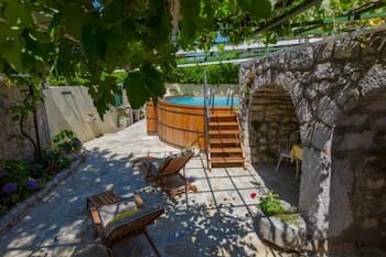 Ana Holiday House in Gri Ane-belgrad