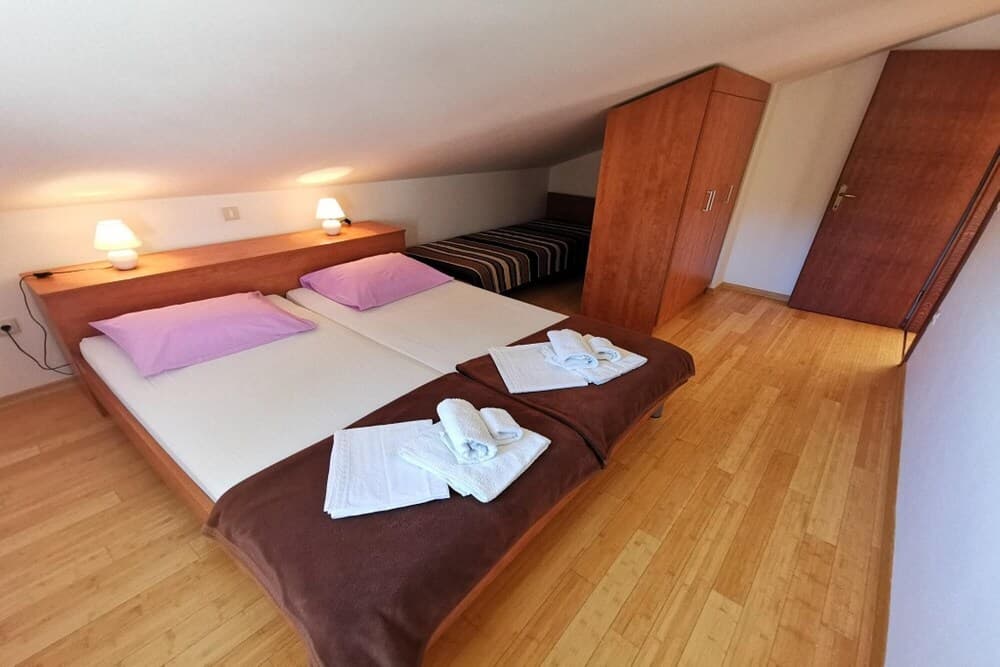 Apartment 3 Biba 5 1 pax