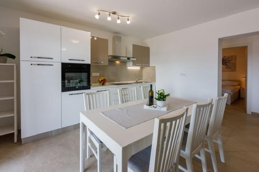 Apartment Anton 6 1 pax