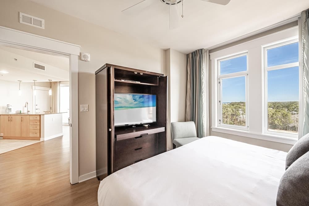 Elation 5612 Flr6 1BR 1BA 4