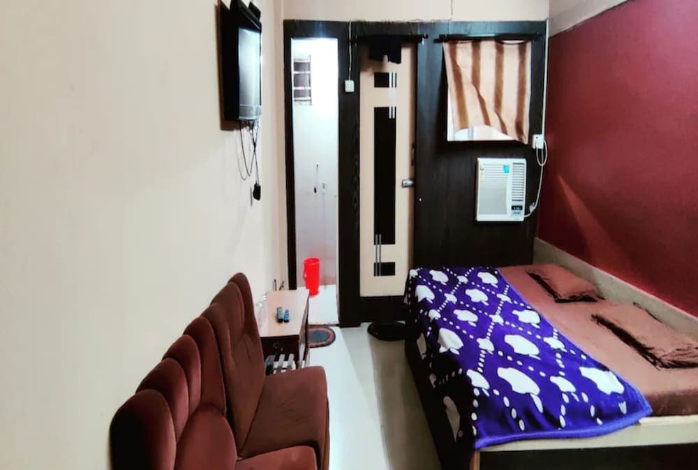 Goroomgo Ellora Raipur