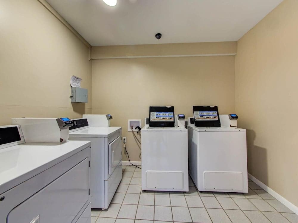 Updated Condo at Gulf Shores Plantation in Building ONE