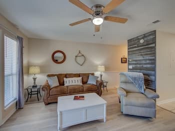 Ground Floor Condo Walking Distance to the Beach