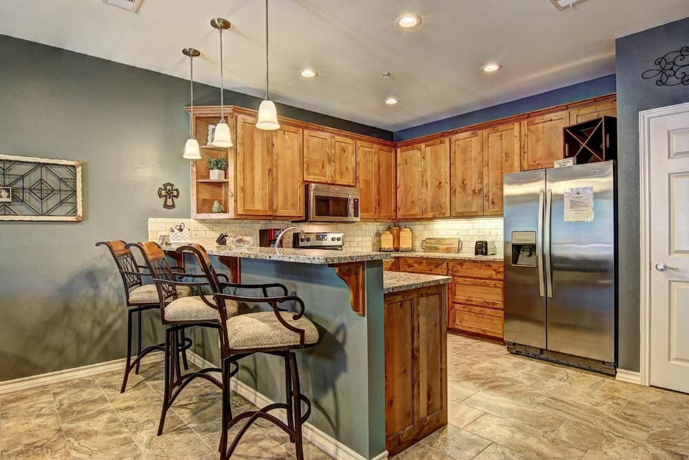 Cliffside Paradise RG 308