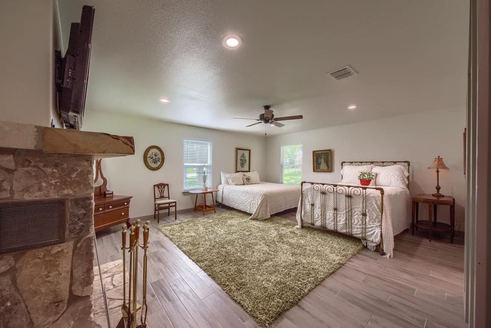 Down River Haus LD 727