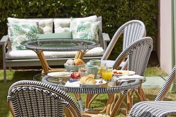 Sintra Green Chalet - Bed & Breakfast