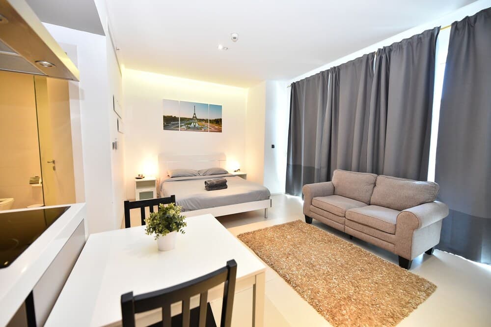 ATN - Fully furnished studio near metro