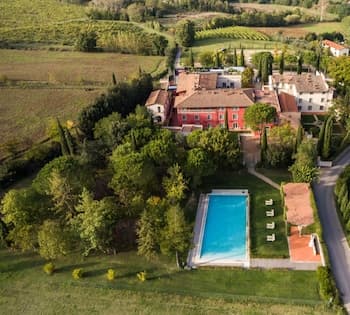 Palagio 10 in Chianti With Shared Pool