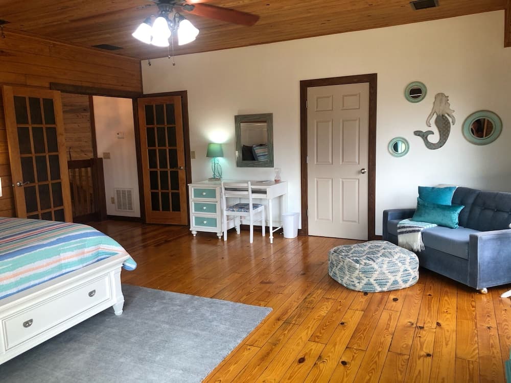 Weeki River Lodge Star5vacations