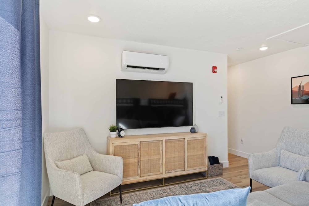 Red Rock Oasis #93 by RedAwning