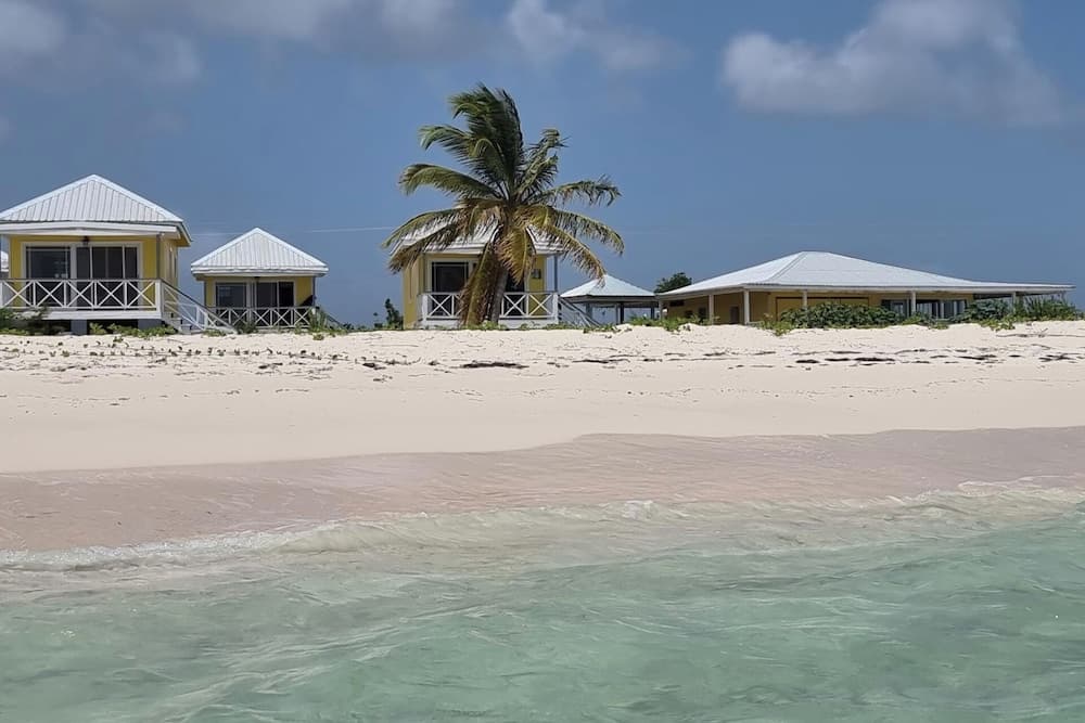 1 Bed Cottage Sleeps 2 - Pet Friendly - Ocean View