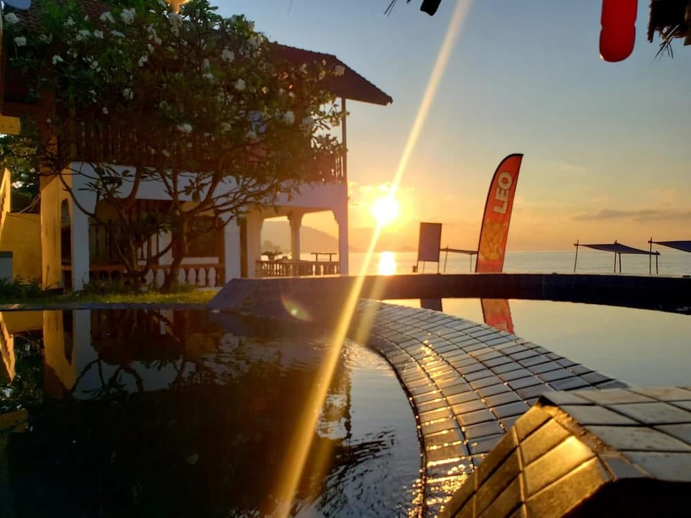 Asia Blue - Beach Hostel Hacienda - Superior Double or Twin Room With Pool View