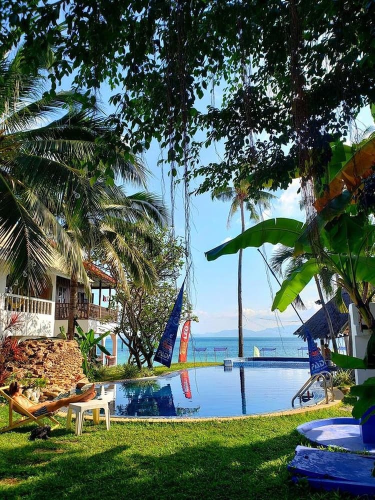 Asia Blue - Beach Hostel Hacienda - Bed in 4-bed Dormitory Room