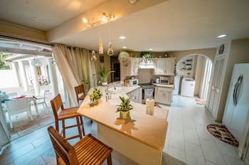 Sweet Home Grenada Caribbean, Vacation Rental