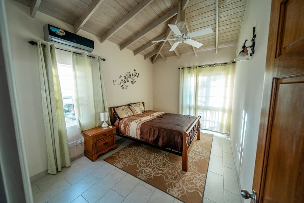 Sweet Home Grenada Caribbean, Vacation Rental