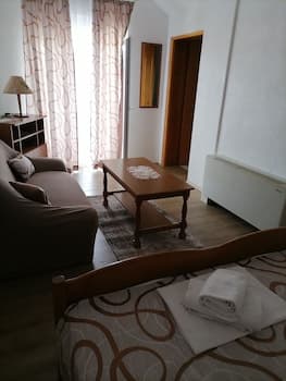 Apartment 3a, First Floor