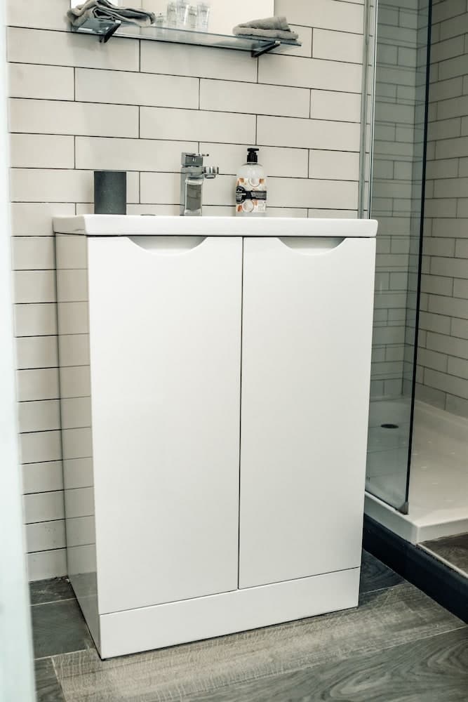 Dealhouse Apartments 10